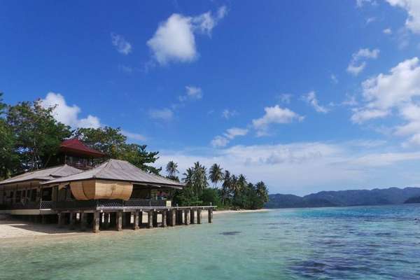 Tak Cuma Papua, Lampung Juga Punya Laut Sebening Kaca